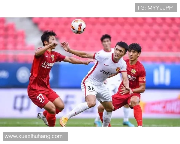 奥斯卡传中助攻精彩瞬间解析与战术意义探讨 奥斯卡传中助攻精彩瞬间解析与战术意义探讨