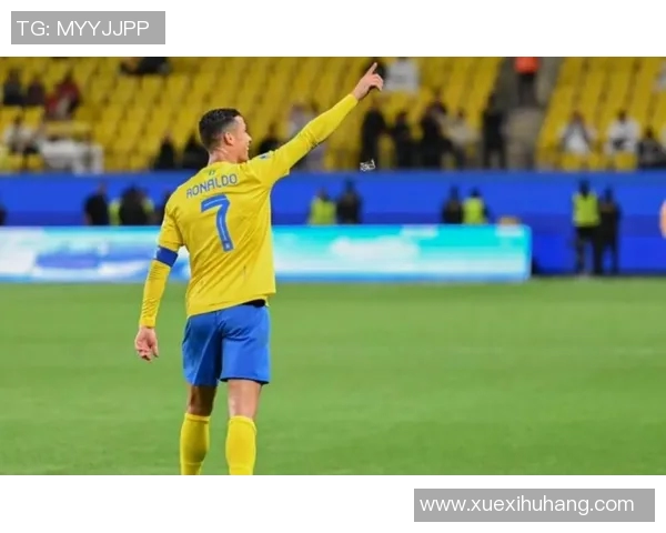 C罗再显锋芒为利雅得胜利打入关键进球助球队迎来胜利