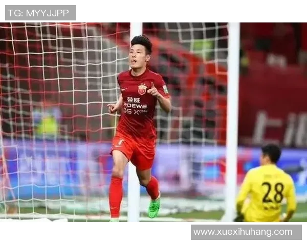 武磊助力中国足协杯再创佳绩球迷期待精彩表现与团队合作