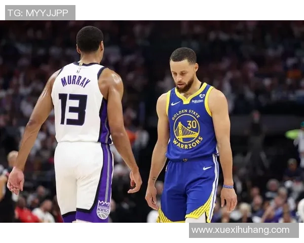 勇士队在季后赛中的制胜法宝——从三分球到团队协作